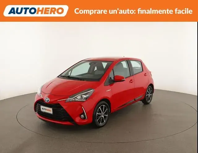 Usata Toyota Yaris Active 101 CV (74 kW) 2018 Utilitaria