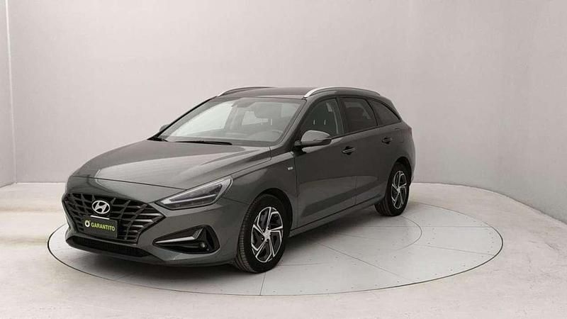 Grigio Usata 2023 Hyundai i30 Prime Station wagon | 13.700 € (Buon prezzo) - Immagine 1/4