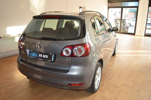 Usata VW Golf Plus Cross Comfortline 105 CV (77 kW) 2012 Grigio scuro Monovolume