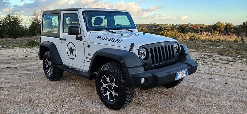 Usata Jeep Wrangler 177 CV (130 kW) 2013 Bianco SUV