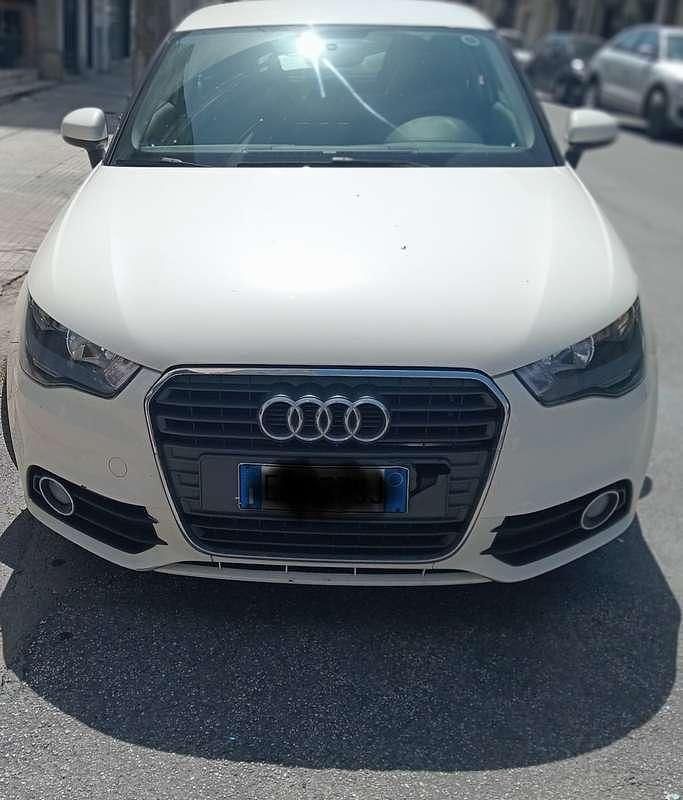 Usata Audi A1 Ambition 86 CV (63 kW) 2012 Bianco Utilitaria