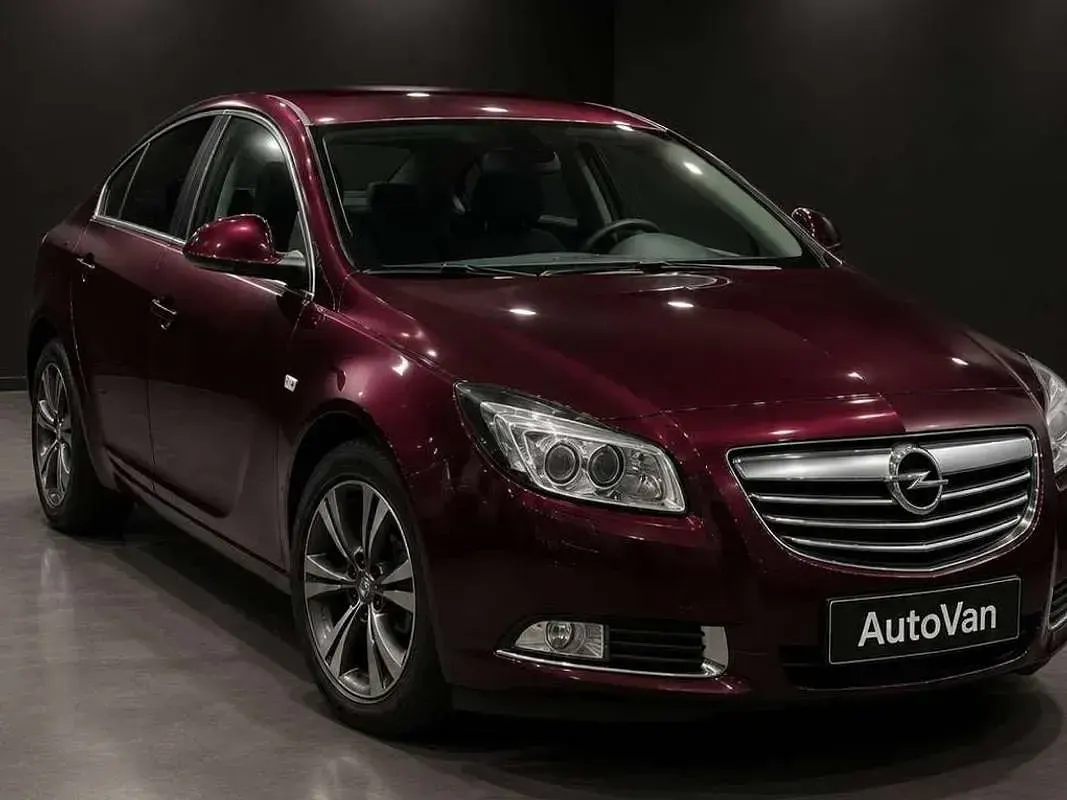 Usata Opel Insignia S 160 CV (117 kW) 2013 Marrone Berlina