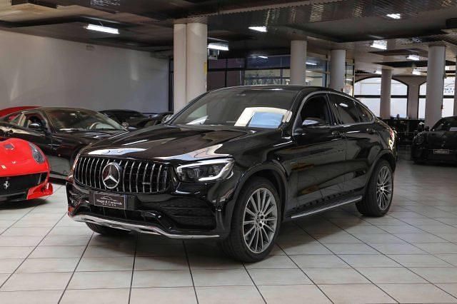 Usata Mercedes GLC300 AMG line 320 CV (235 kW) 2020 Nero ossidiana Coupé
