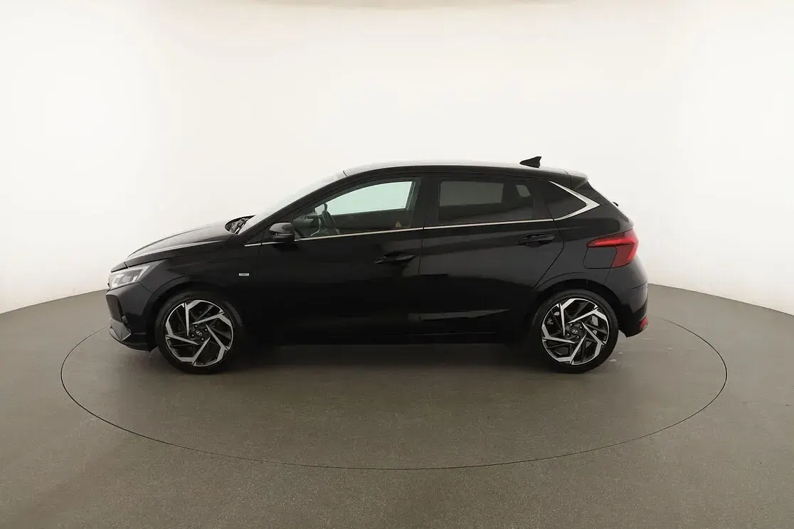 Usata Hyundai i20 101 CV (74 kW) 2022 Nero Utilitaria