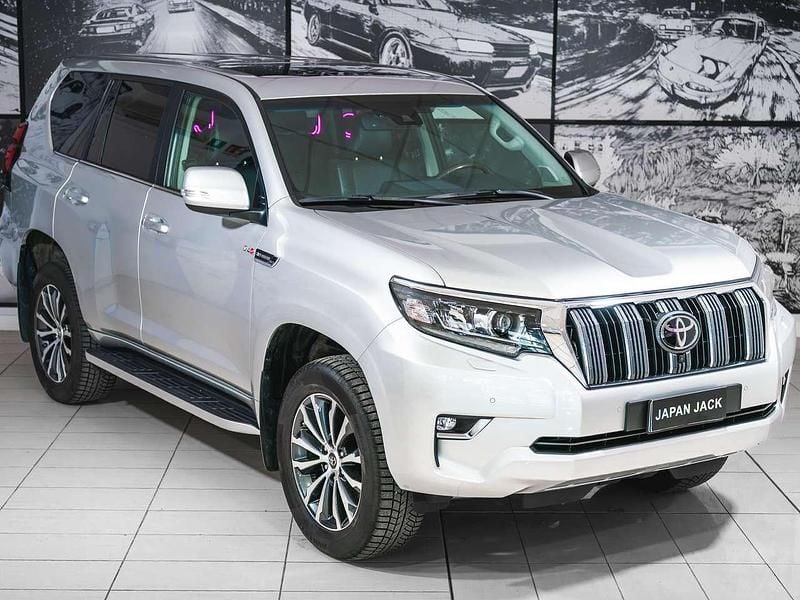 Usata Toyota Land Cruiser Executive 204 CV (150 kW) 2022 Argento SUV