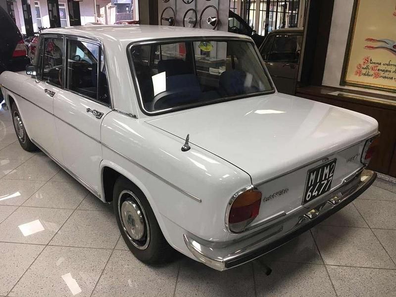 Usata Lancia Fulvia 86 CV (63 kW) 1971 Bianco Berlina