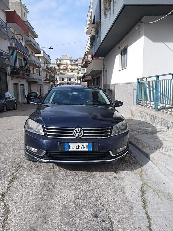 Usata VW Passat 2012 Blu Station wagon