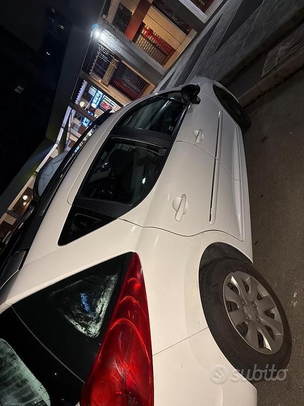 Brugt Peugeot 207 75 HK (55 kW) 2012 Hvid Stationcar