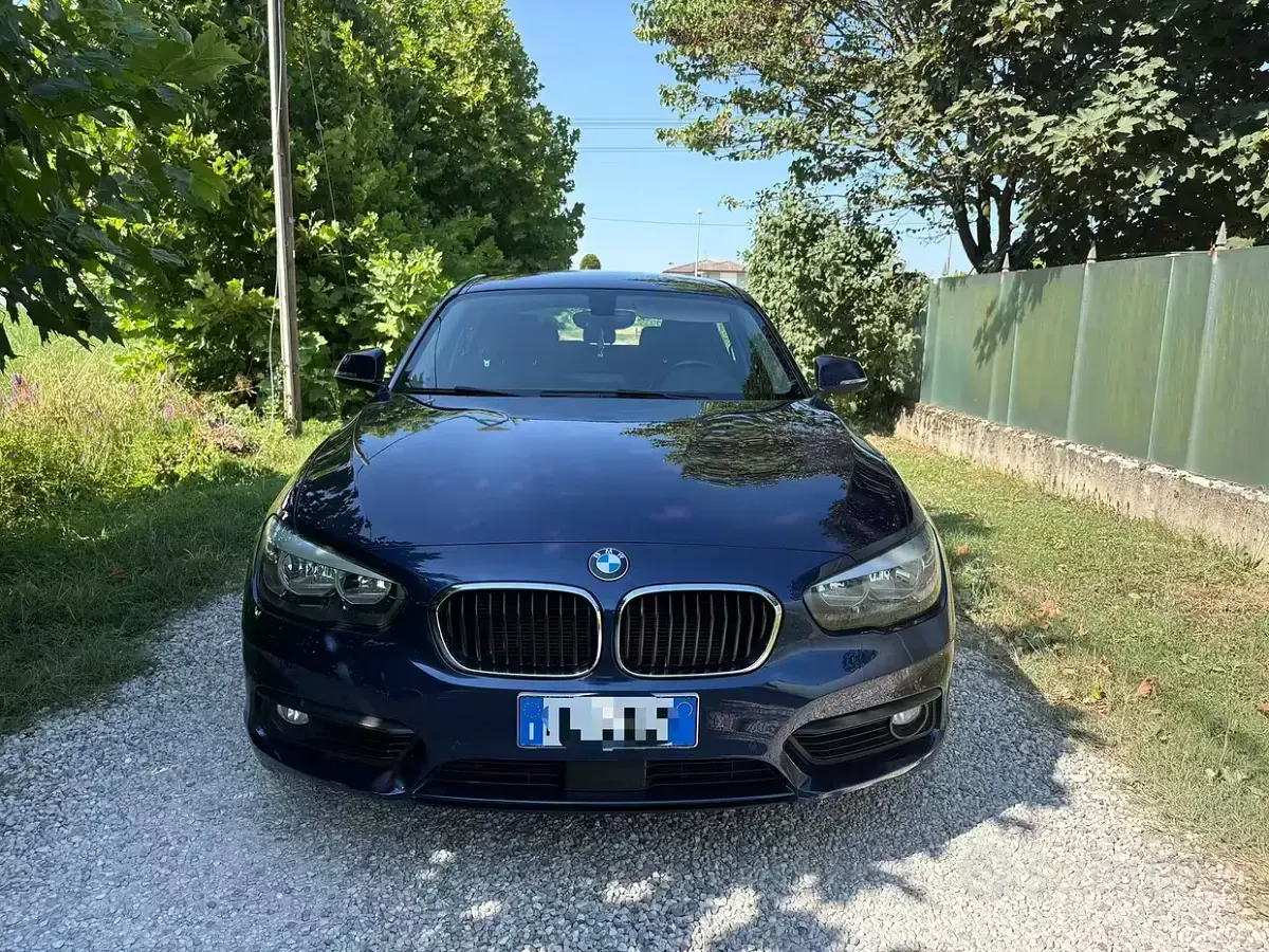 Usata BMW 118 Comfort Edition 150 CV (110 kW) 2017 Bluazzurro Berlina
