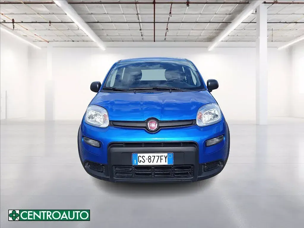 Usata Fiat Panda S 70 CV (51 kW) 2024 Blu metallizzato Utilitaria
