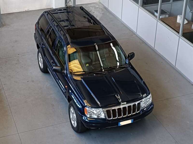 Usato 2002 Jeep Grand Cherokee 4.7 Benzin 265 CV (14.500 €)