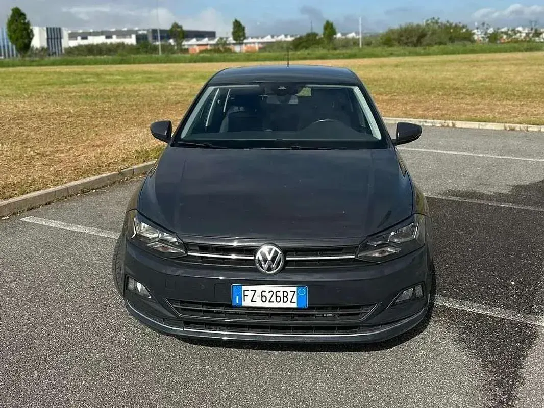 Usata VW Polo Highline 95 CV (69 kW) 2020 Grigio Utilitaria
