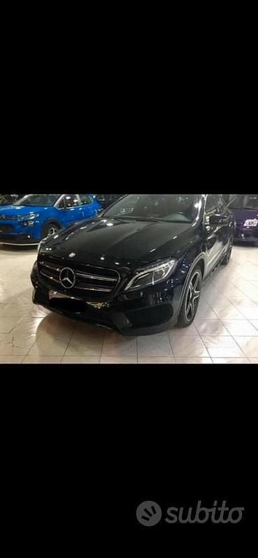 Usata Mercedes GLA200 Premium 136 CV (100 kW) 2014 Nero SUV
