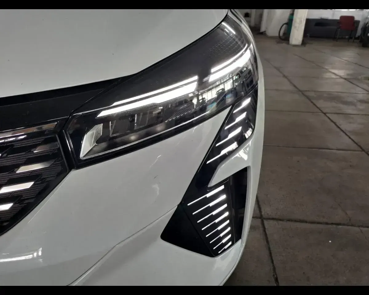 Usata Renault Clio Techno 91 CV (66 kW) 2024 Bianco Utilitaria
