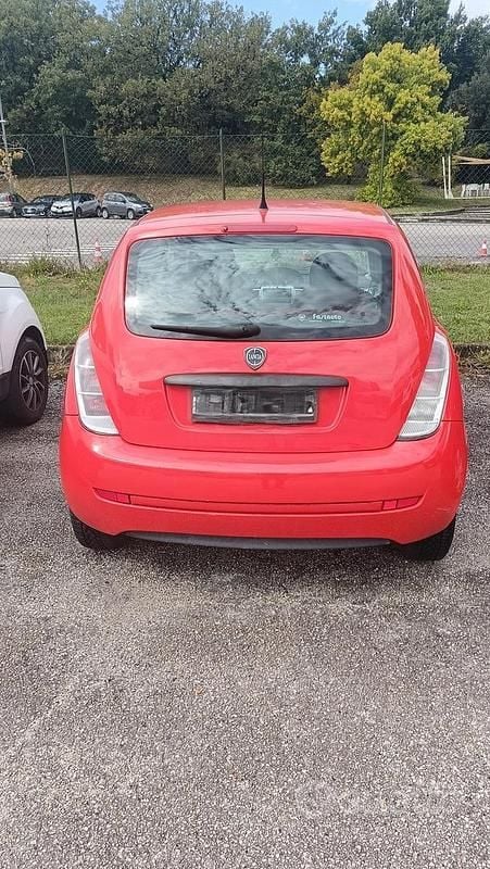 Usata Lancia Ypsilon 69 CV (50 kW) 2009 Utilitaria