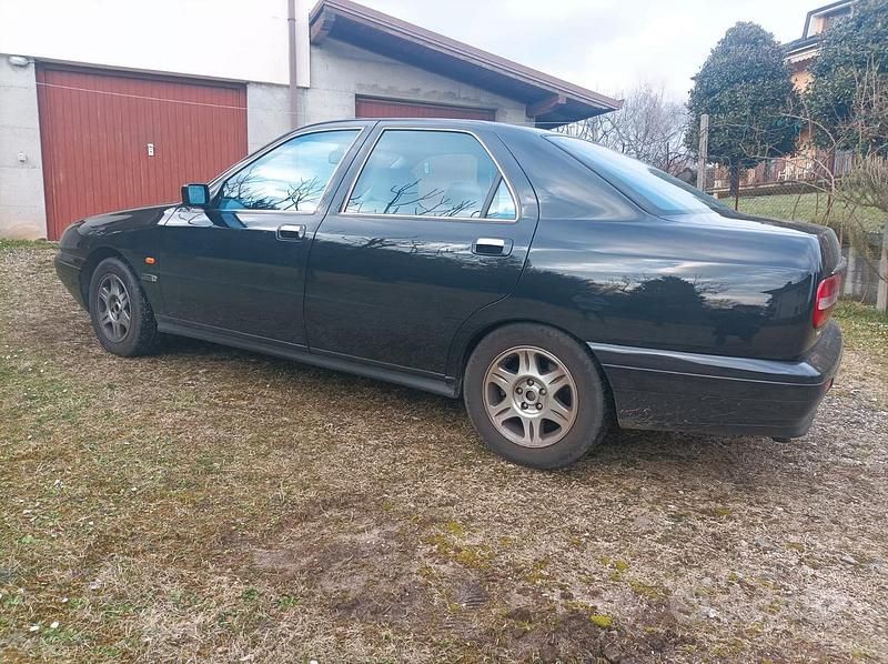 Usata Lancia Kappa 155 CV (114 kW) 2001 Nero Berlina