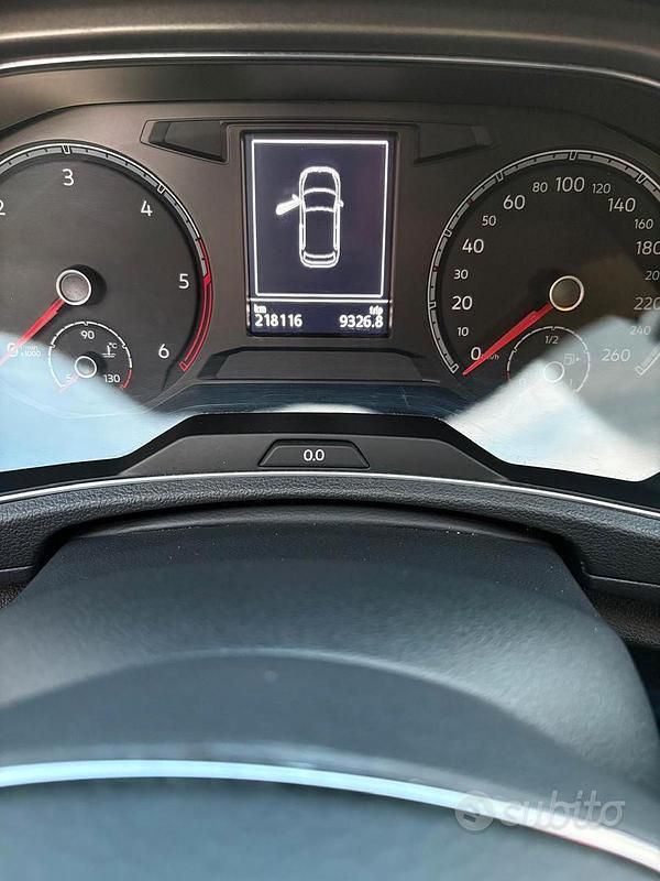 Usata VW T-Roc Advance 116 CV (85 kW) 2020 Grigio SUV