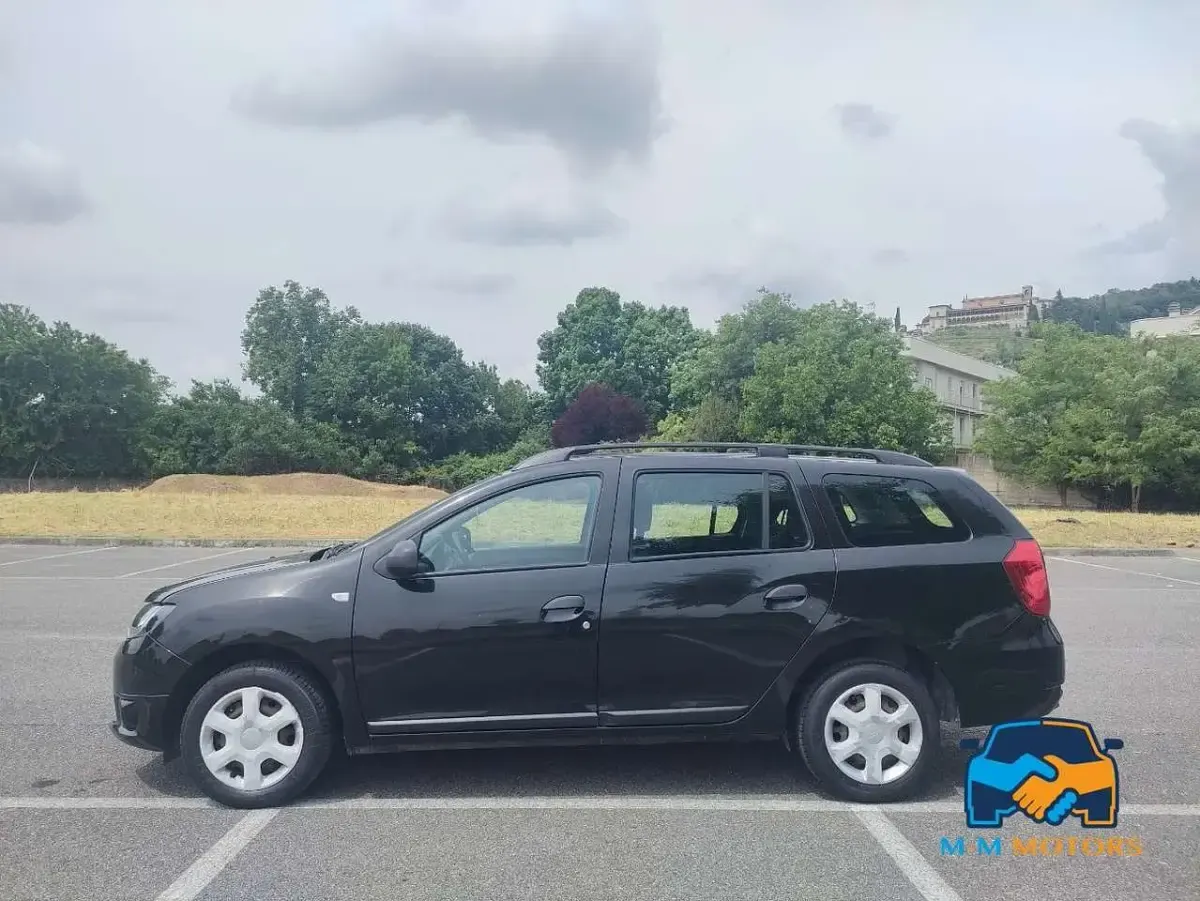 Usata Dacia Logan Lauréate 72 CV (52 kW) 2014 Nero Station wagon
