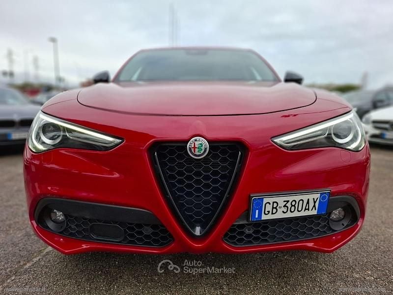 Usata Alfa Romeo Stelvio Sprint 190 CV (139 kW) 2020 Rosso SUV