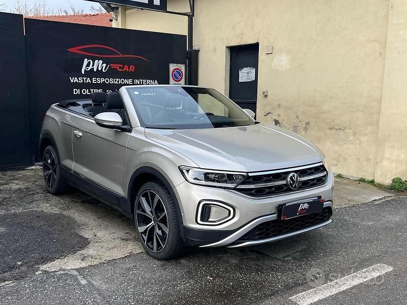 Usata VW T-Roc Cabriolet Style 150 CV (110 kW) 2024 Grigio Cabrio