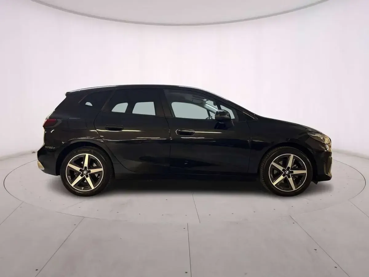 Usata BMW 218 Active Tourer 150 CV (110 kW) 2023 Nero Monovolume