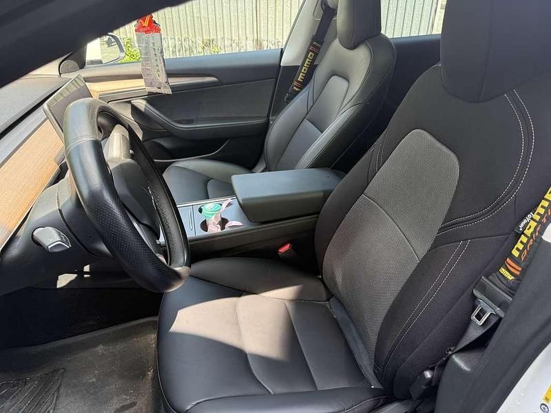 Usata Tesla Model 3 152 kW (208 CV) 2023 Berlina
