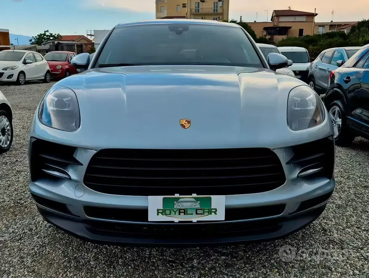 Usata Porsche Macan 245 CV (180 kW) 2019 Grigio SUV