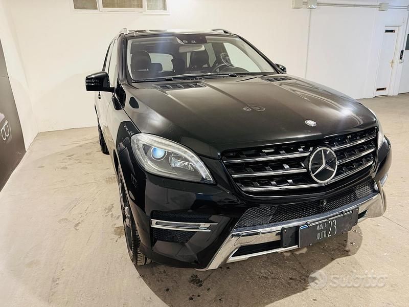 Usata Mercedes ML350 Premium 258 CV (189 kW) 2015 Nero SUV