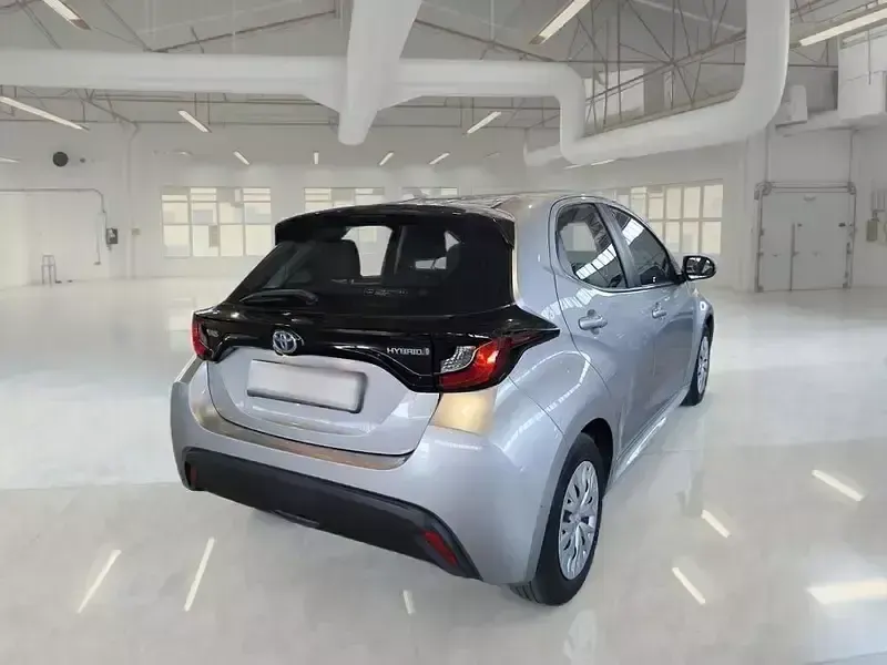 Usata Toyota Yaris Business Edition 92 CV (67 kW) 2022 Utilitaria