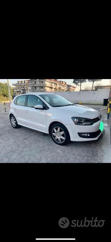 Usata VW Polo Comfortline 75 CV (55 kW) 2012 Bianco Utilitaria