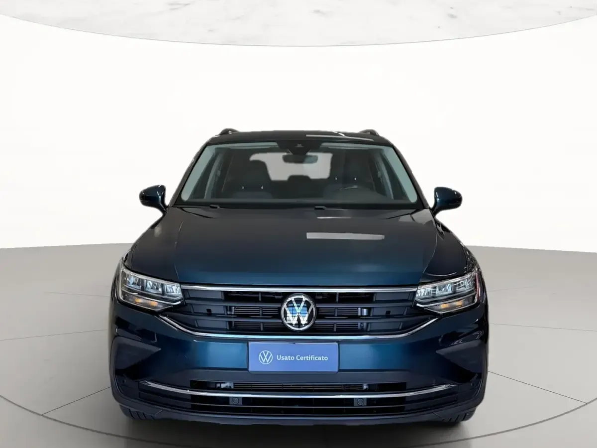 Usata VW Tiguan Life 150 CV (110 kW) 2022 Nightshade blue metallizzato SUV