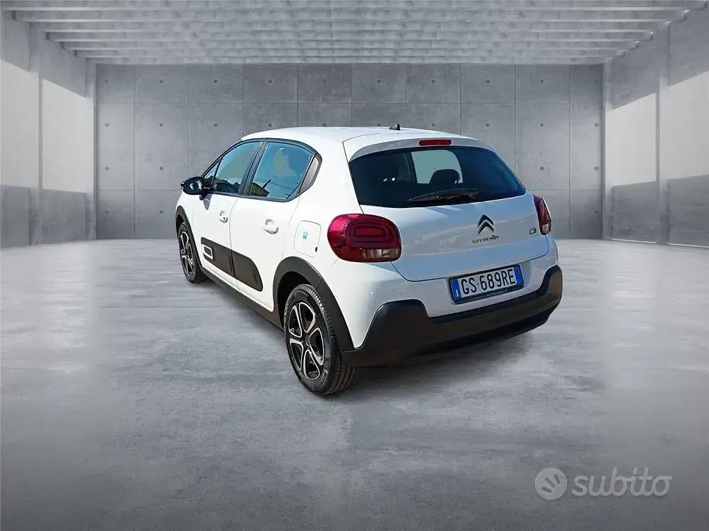 Usata Citroën C3 PureTech 83 CV (61 kW) 2024 Bianco Berlina