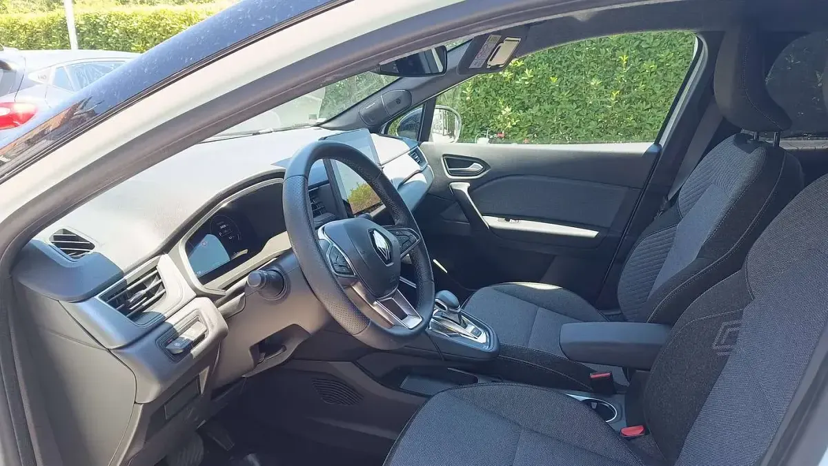 Usata Renault Captur Techno 94 CV (69 kW) 2024 Bianco SUV