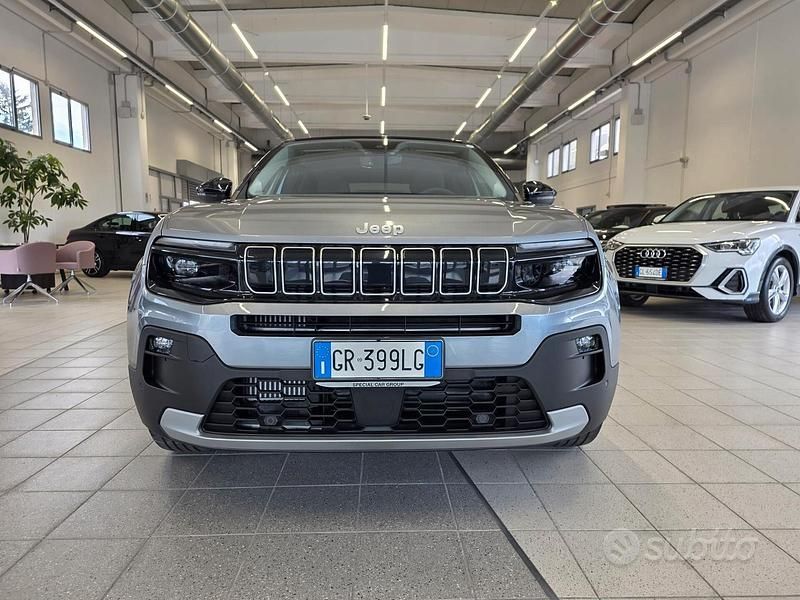 Usata Jeep Avenger Summit 100 CV (73 kW) 2023 Grigio SUV