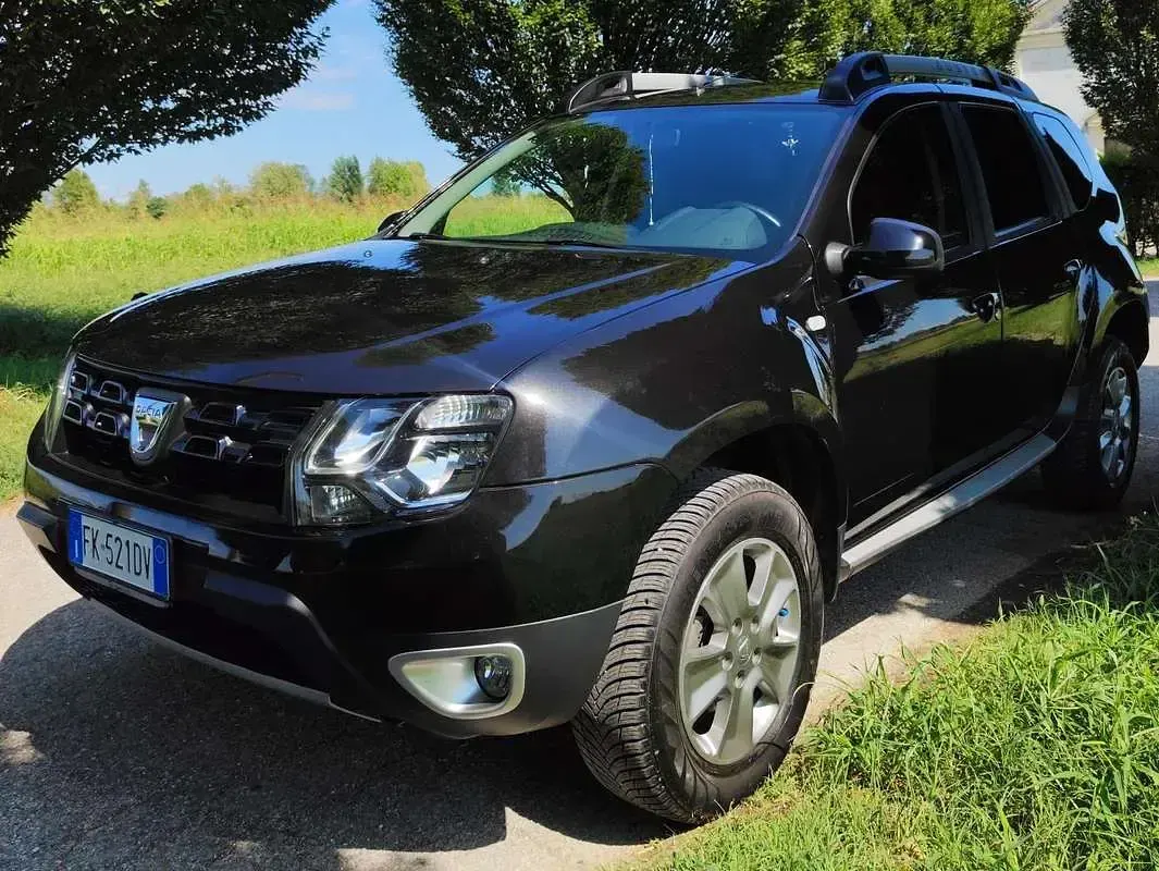 Usata Dacia Duster Black Shadow 109 CV (80 kW) 2017 Nero SUV