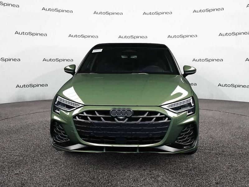 Nuova Audi A3 S-Line 150 CV (110 kW) 2025 Verde Utilitaria