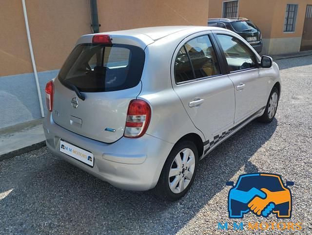 Usata Nissan Micra Tekna 80 CV (58 kW) 2011 Grigio Utilitaria