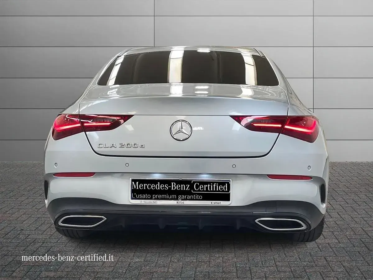 Usata Mercedes CLA200 Advanced Plus 150 CV (110 kW) 2023 Grigio chiaro metallizzato Coupé