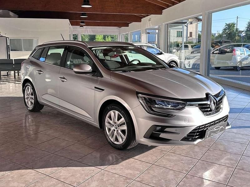 Usata Renault Mégane GrandTour Equilibre 116 CV (85 kW) 2022 Argento Station wagon