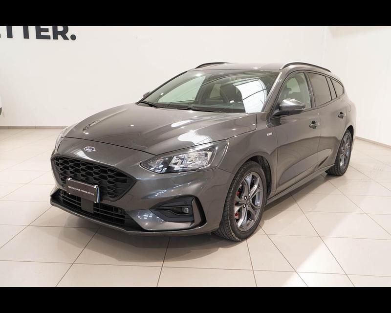 Begagnad Ford Focus ST-Line 120 HK (88 kW) 2021 Kombi