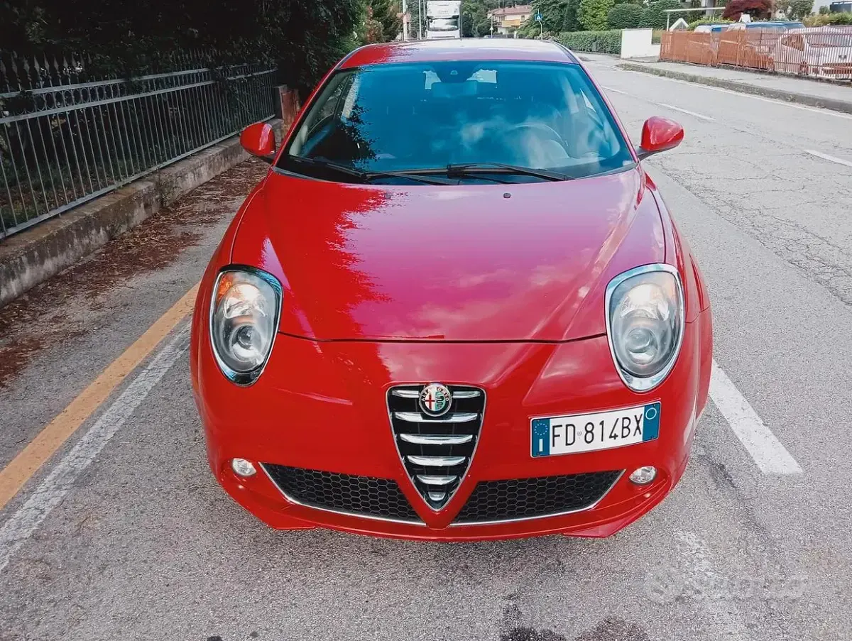 Usata Alfa Romeo MiTo 77 CV (56 kW) 2016 Rosso Utilitaria