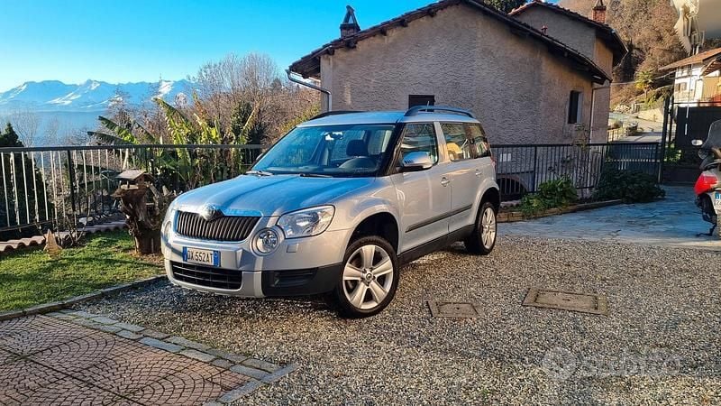 Usata 2009 Skoda Yeti SUV | 8550 € (Cara) - Immagine 1/4