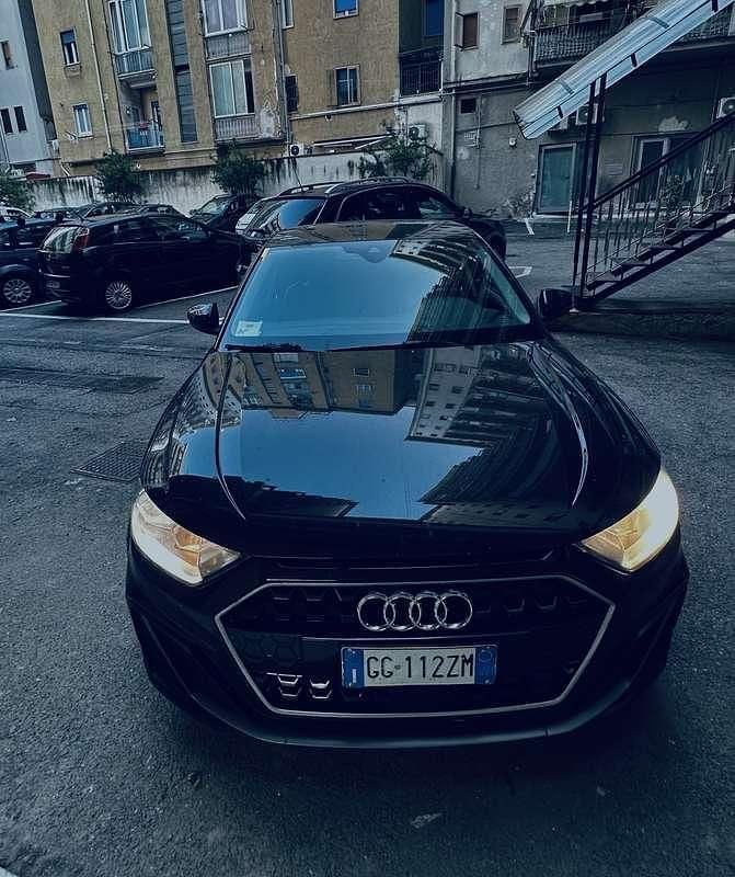Usata 2021 Audi A1 Sportback S-Line Due volumi | 18.990 € (Buon prezzo) - Immagine 1/4