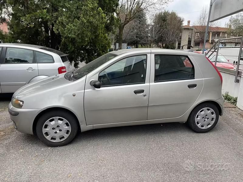 Usata Fiat Punto 2002 Grigio Utilitaria