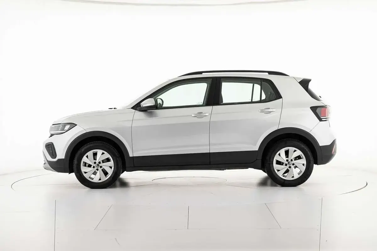 Usata VW T-Cross Life 116 CV (85 kW) 2024 Argento SUV