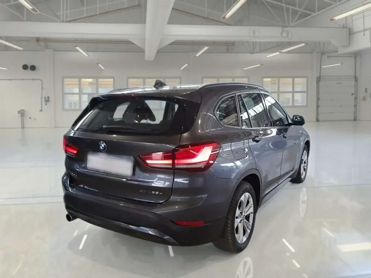 Usata BMW X1 Advantage 125 CV (91 kW) 2021 Grigio SUV