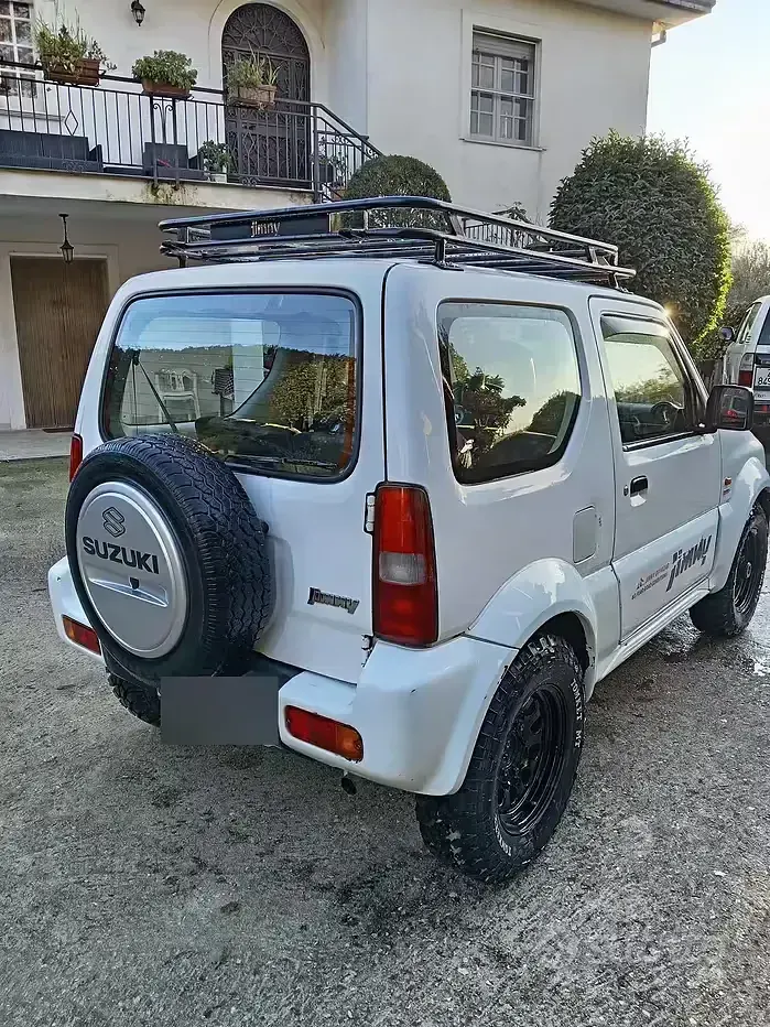 Usata Suzuki Jimny 65 CV (47 kW) 2005 SUV