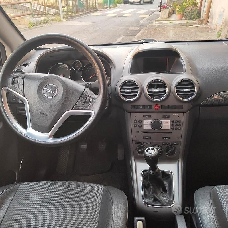 Usata Opel Antara Edition+ 150 CV (110 kW) 2010 Nero SUV