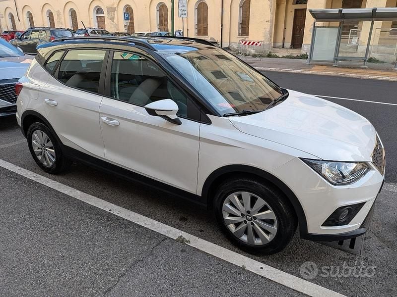 Usata Seat Arona Style 95 CV (69 kW) 2019 Bianco SUV
