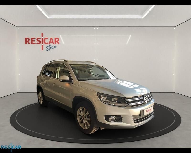 Argento Usata 2016 VW Tiguan Sport SUV | 15.900 € (Buon prezzo) - Immagine 1/4